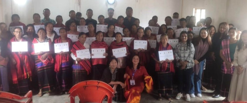 Students of Adult Literacy being felicitated during the campaign held at Yikhum Cultural Hall on March 22. (DIPR Photo)